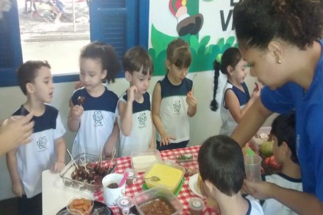 DESCOBRINDO NOVOS SABORES