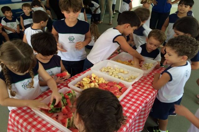 Hora da fruta na Educação Infantil