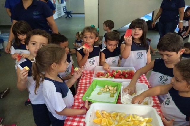 Hora da fruta na Educação Infantil