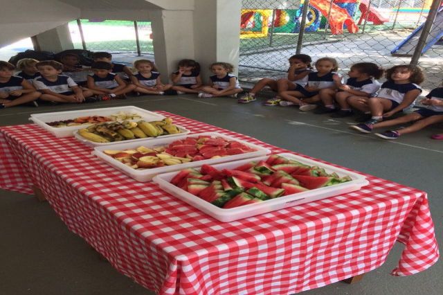 Hora da fruta na Educação Infantil