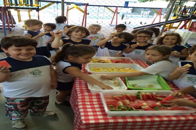 Hora da fruta na Educação Infantil