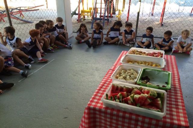 Hora da fruta na Educação Infantil