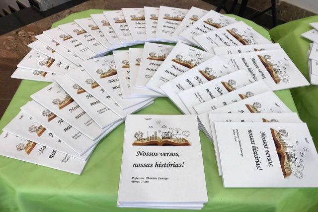 Produção LIVRO DE POESIAS