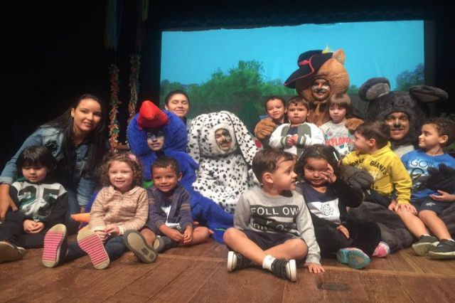 Teatro: O Gato de Botas