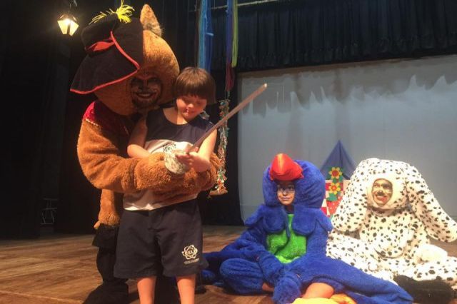 Teatro: O Gato de Botas