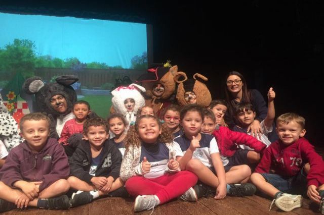 Teatro: O Gato de Botas