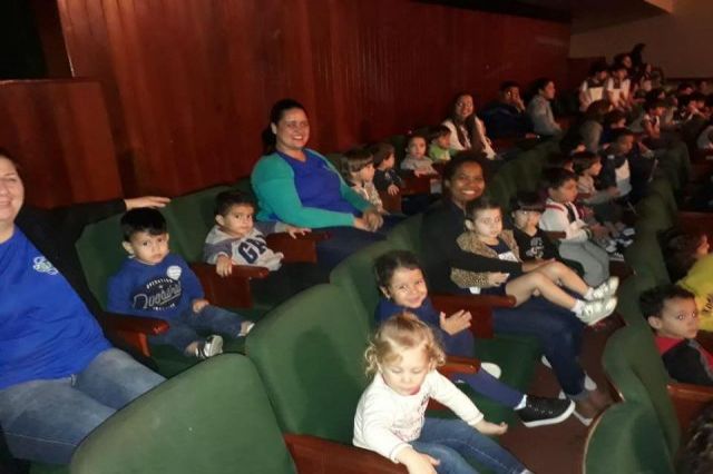 Teatro: O Gato de Botas