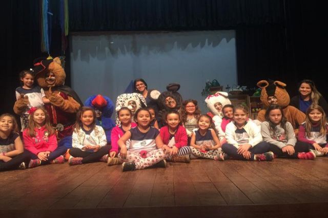 Teatro: O Gato de Botas