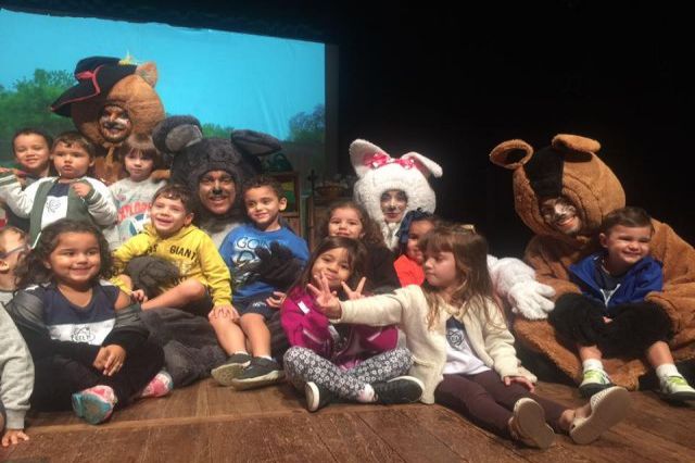 Teatro: O Gato de Botas