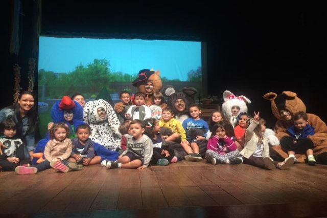 Teatro: O Gato de Botas