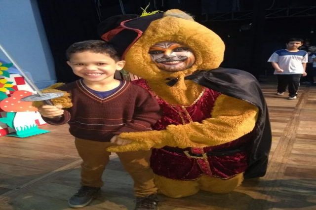 Teatro: O Gato de Botas