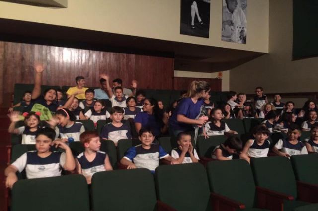 Teatro: O Gato de Botas