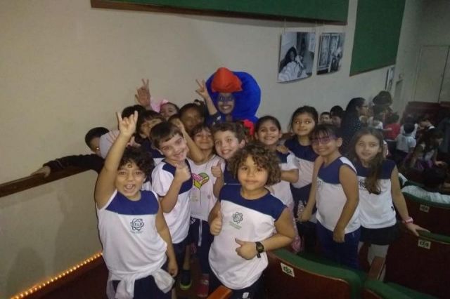 Teatro: O Gato de Botas