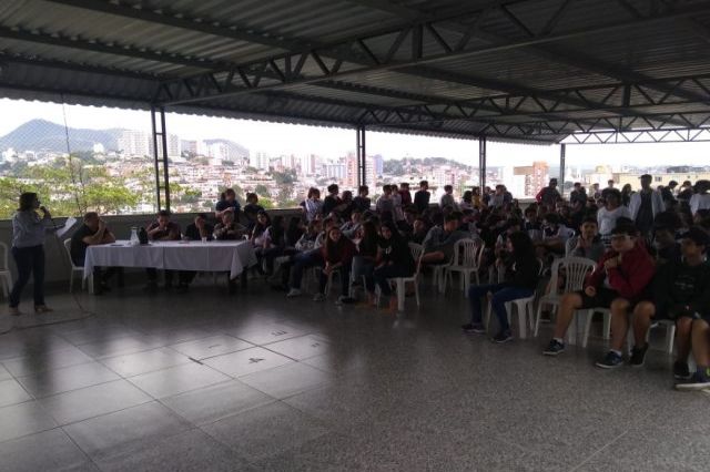 II Festival de Paródias Ensino Médio