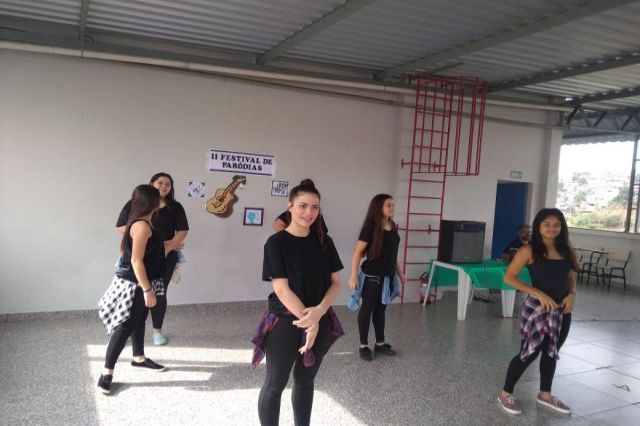 II Festival de Paródias Ensino Médio