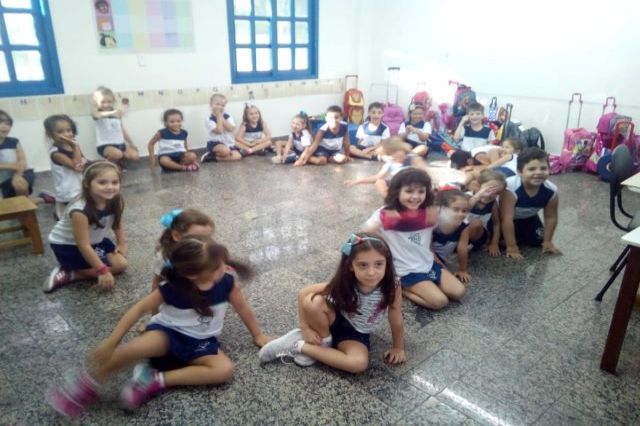Aula de LIV (laboratório Inteligência de vida)