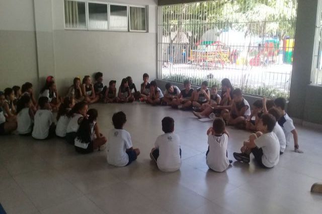 Aula de LIV (laboratório Inteligência de vida)