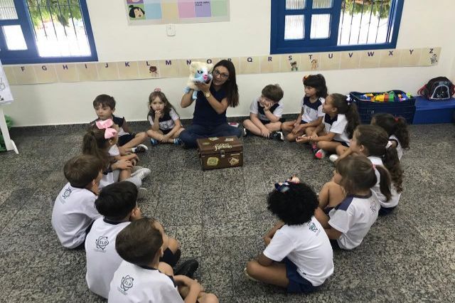 Aula de LIV (laboratório Inteligência de vida)